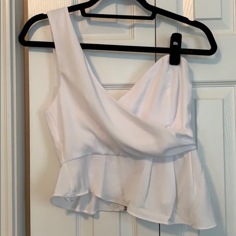 White tank